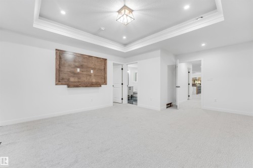 136 Creekside Lane, Leduc, AB - Indoor Photo Showing Other Room