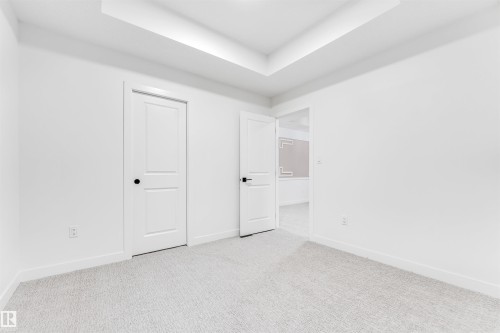 136 Creekside Lane, Leduc, AB - Indoor Photo Showing Other Room