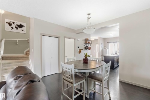 109 Santana Crescent, Fort Saskatchewan, AB - Indoor Photo Showing Dining Room