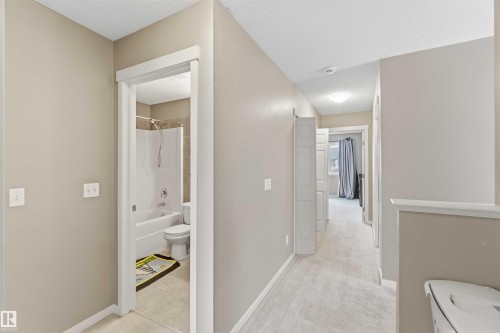 109 Santana Crescent, Fort Saskatchewan, AB - Indoor Photo Showing Bathroom