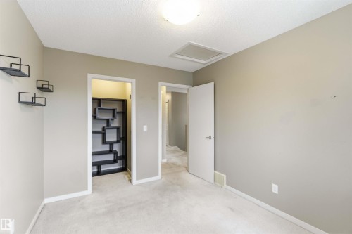 109 Santana Crescent, Fort Saskatchewan, AB - Indoor Photo Showing Other Room