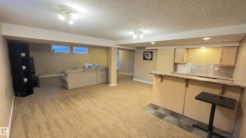 296 Greenoch Crescent, Edmonton, AB - Indoor