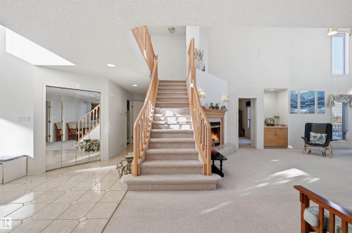 27 Cormack Crescent, Edmonton, AB 