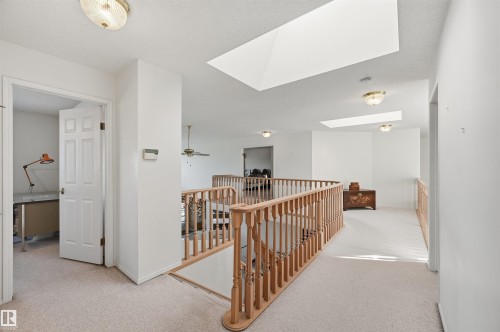 27 Cormack Crescent, Edmonton, AB 