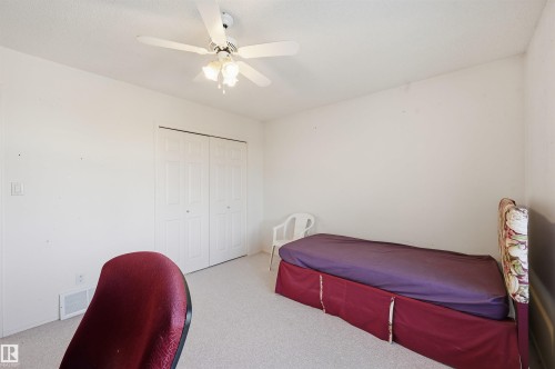 27 Cormack Crescent, Edmonton, AB 