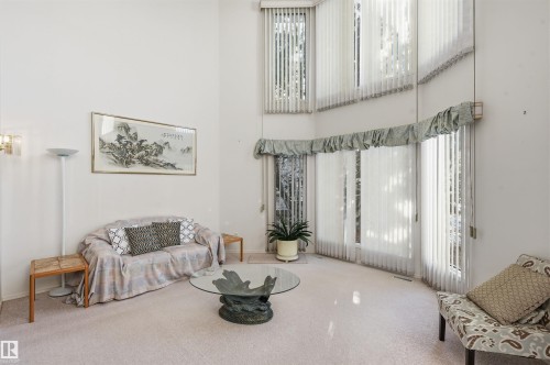 27 Cormack Crescent, Edmonton, AB 