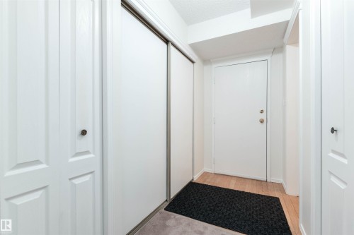 103 10731 84 Avenue, Edmonton, AB - Indoor Photo Showing Other Room