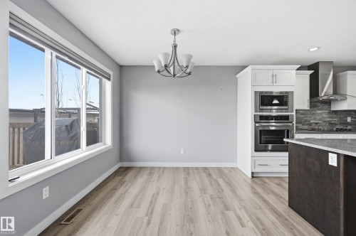 114 Richmond Link, Fort Saskatchewan, AB - Indoor Photo Showing Kitchen