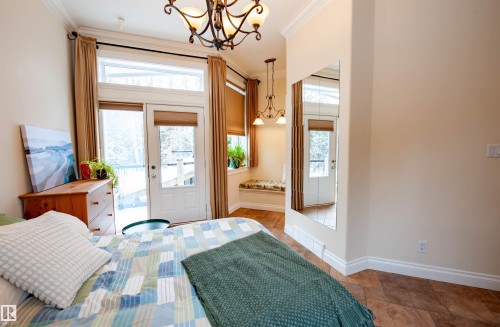 47 River Heights Drive, Edmonton, AB - Indoor Photo Showing Bedroom