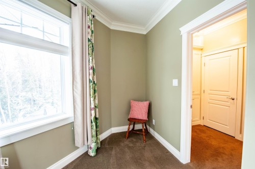47 River Heights Drive, Edmonton, AB - Indoor Photo Showing Other Room