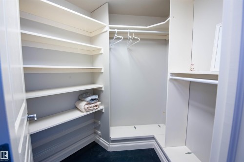 47 River Heights Drive, Edmonton, AB - Indoor With Storage