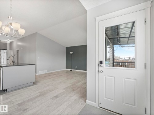 17903 85 Street, Edmonton, AB - Indoor