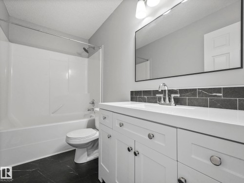 17903 85 Street, Edmonton, AB - Indoor Photo Showing Bathroom