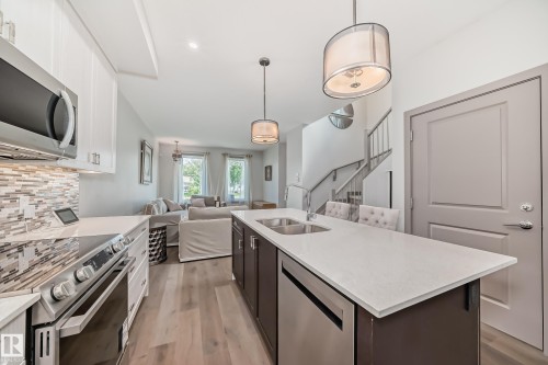 11016 149 Street, Edmonton, AB - Indoor Photo Showing Kitchen With Double Sink With Upgraded Kitchen