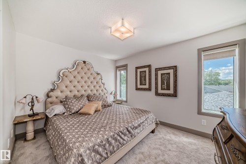 11016 149 Street, Edmonton, AB - Indoor Photo Showing Bedroom
