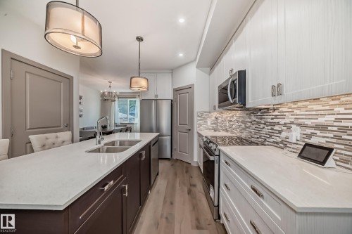 11016 149 Street, Edmonton, AB - Indoor Photo Showing Kitchen With Stainless Steel Kitchen With Double Sink With Upgraded Kitchen