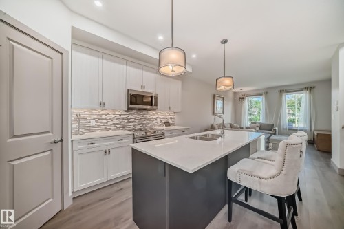 11016 149 Street, Edmonton, AB - Indoor Photo Showing Kitchen With Double Sink With Upgraded Kitchen
