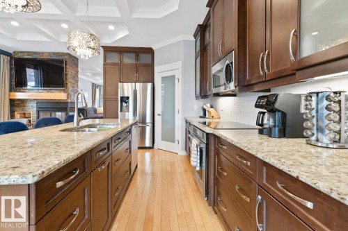 10216 89 Street, Edmonton, AB - Indoor Photo Showing Kitchen With Double Sink With Upgraded Kitchen