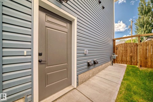 11018 149 Street, Edmonton, AB 