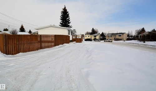 1102 55 Street, Edson, AB - Outdoor