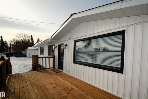 View of wooden deck - 1102 55 Street, Edson, AB - Outdoor With Exterior