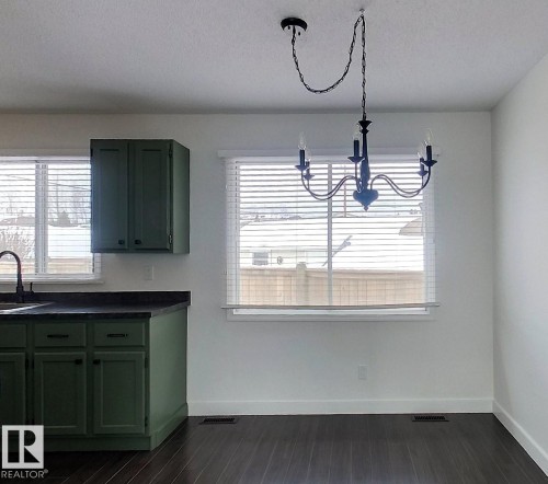 1102 55 Street, Edson, AB - Indoor