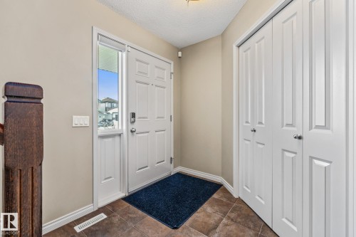 33 Newgate Way, St. Albert, AB - Indoor Photo Showing Other Room