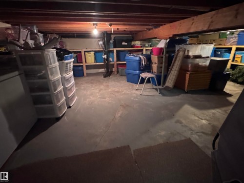 View of unfinished below grade area - 10503 110 Street, Westlock, AB 