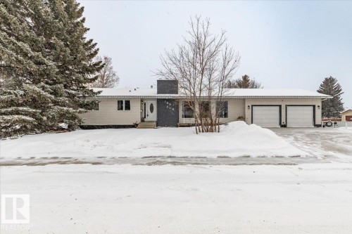 189 Elm Crescent, Wetaskiwin, AB - Outdoor