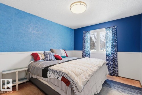 189 Elm Crescent, Wetaskiwin, AB - Indoor Photo Showing Bedroom