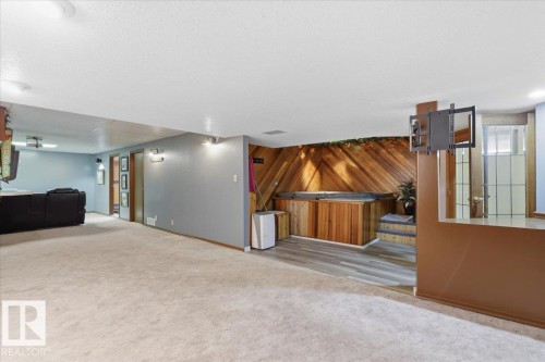 189 Elm Crescent, Wetaskiwin, AB - Indoor Photo Showing Other Room