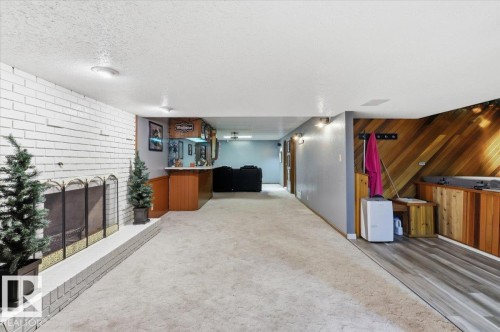 189 Elm Crescent, Wetaskiwin, AB - Indoor With Fireplace