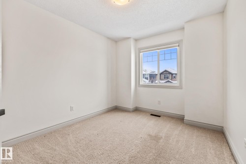 22115 88 Avenue, Edmonton, AB - Indoor Photo Showing Other Room
