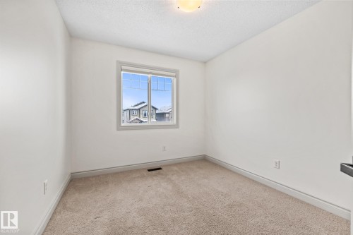 22115 88 Avenue, Edmonton, AB - Indoor Photo Showing Other Room
