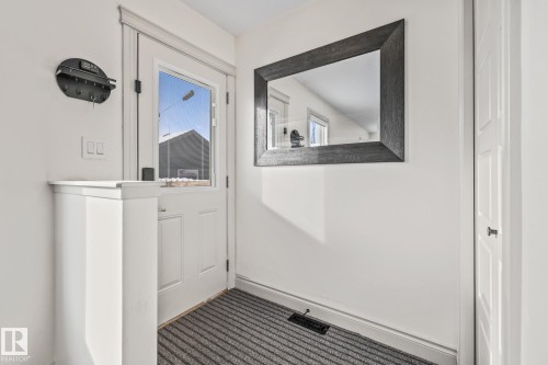 22115 88 Avenue, Edmonton, AB - Indoor Photo Showing Other Room