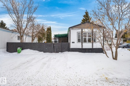 View of snow covered exterior - 72 Evergreen Park, Edmonton, AB - Outdoor