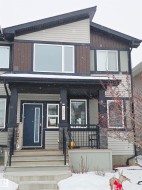 389 Charlesworth Drive Drive SW  Edmonton, AB T6X 2G5