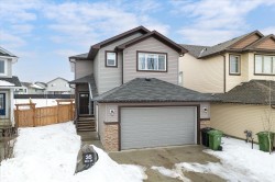 35 Elm Street  Fort Saskatchewan, AB T8L 0R8