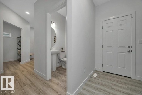 104 Bluff Cove, Leduc, AB - Indoor Photo Showing Other Room