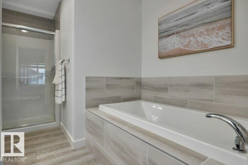 104 Bluff Cove, Leduc, AB - Indoor Photo Showing Bathroom