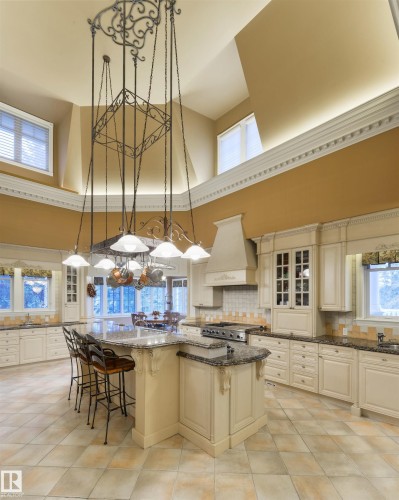 108 Westbrook Drive, Edmonton, AB - Indoor