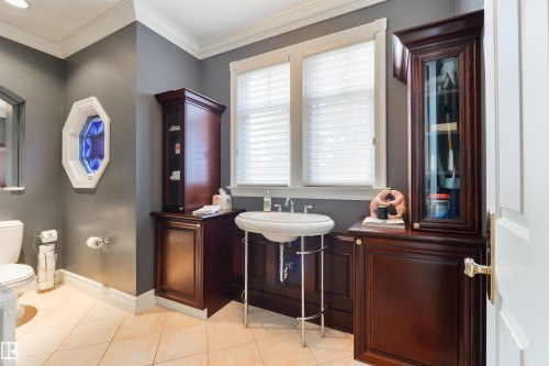 108 Westbrook Drive, Edmonton, AB - Indoor Photo Showing Bathroom
