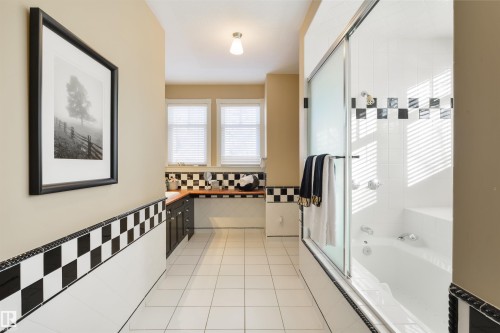 108 Westbrook Drive, Edmonton, AB - Indoor