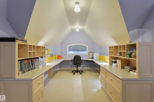 108 Westbrook Drive, Edmonton, AB - Indoor Photo Showing Office