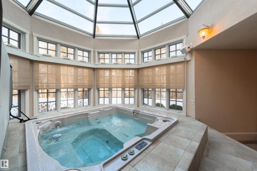 108 Westbrook Drive, Edmonton, AB - Indoor Photo Showing Other Room