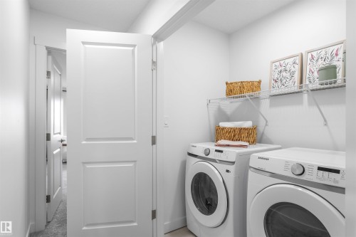 18919 24 Avenue, Edmonton, AB - Indoor Photo Showing Laundry Room