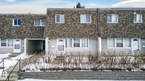 105 VILLAGE ON THE GREEN Green  Edmonton, AB T5A 1H2