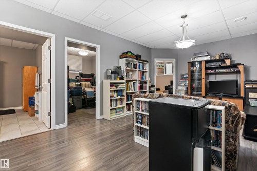 6 Sequoia Bend, Fort Saskatchewan, AB - Indoor