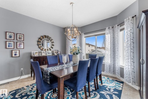 61 Wedgewood Crescent, Fort Saskatchewan, AB - Indoor Photo Showing Dining Room