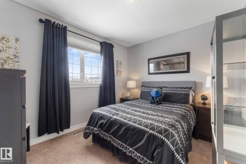 61 Wedgewood Crescent, Fort Saskatchewan, AB - Indoor Photo Showing Bedroom